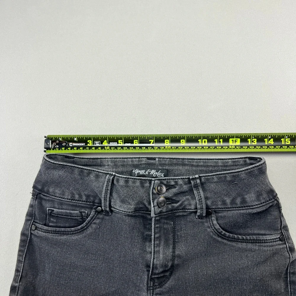 Young & Modern Jeans Womens 6P Black Denim Cotton Stretch Mid Rise Skinny Leg
